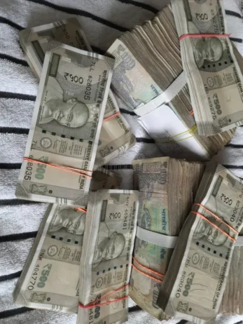 Buy Indian Rupees For Sale