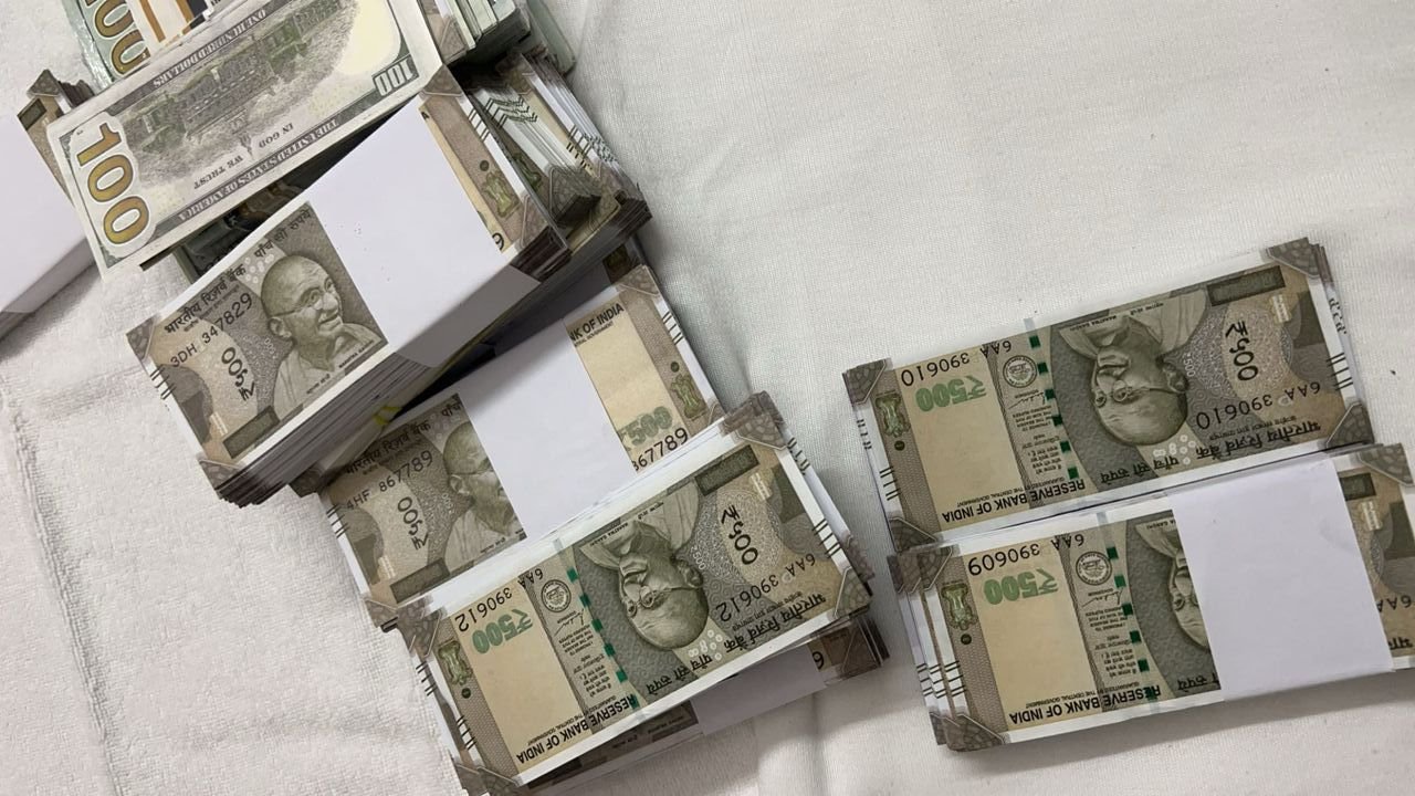 नकली भारतीय रुपए ऑनलाइन खरीदें