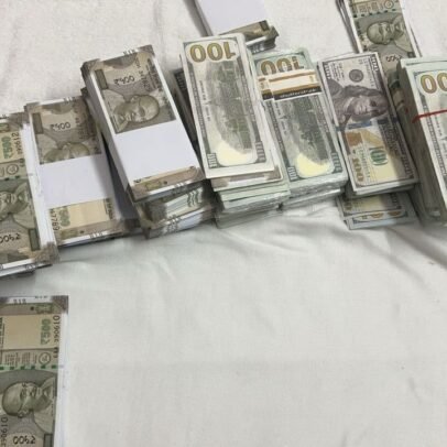 नकली भारतीय मुद्रा बिक्री के लिए उपलब्ध